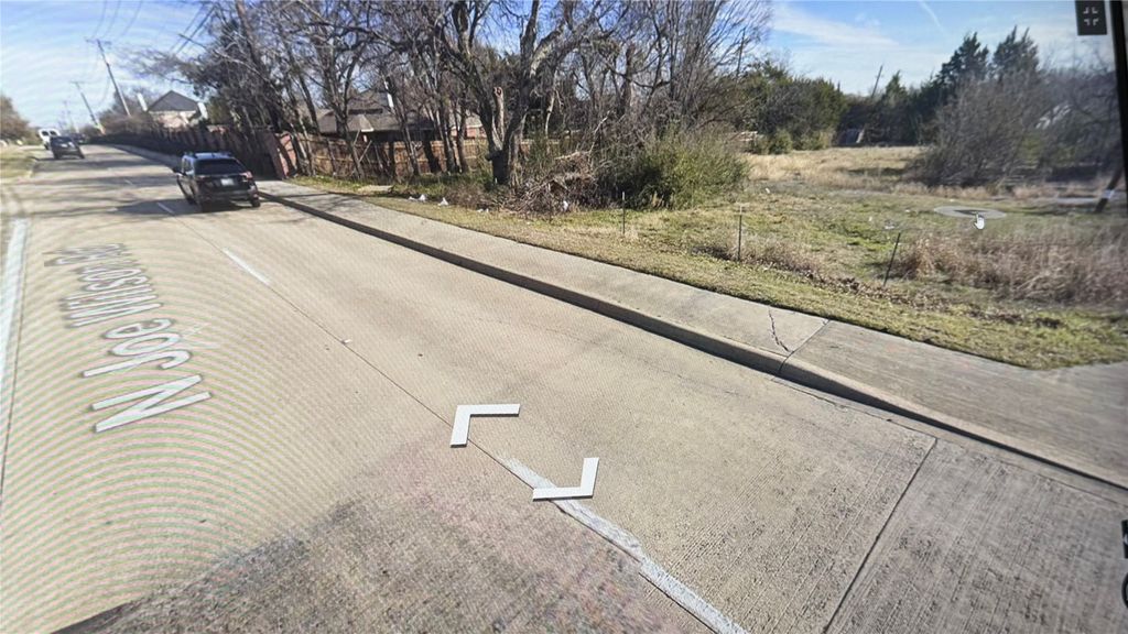 208 N Joe Wilson Road, Cedar Hill, TX 75104 — photo 3