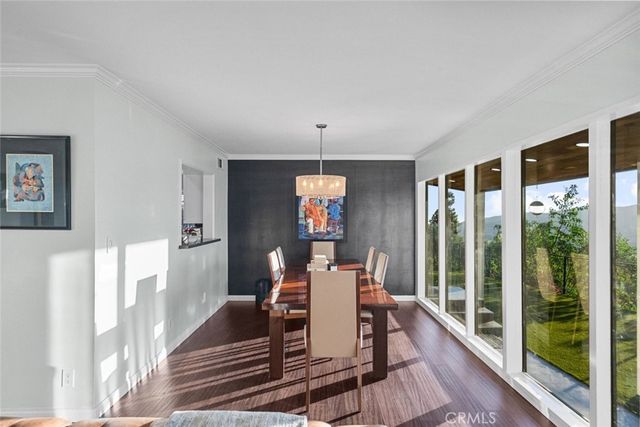 5481 Ocean View Boulevard, La Canada Flintridge, CA 91011