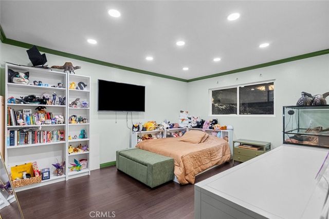 5481 Ocean View Boulevard, La Canada Flintridge, CA 91011