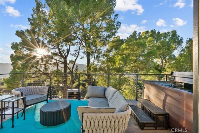 5481 Ocean View Boulevard, La Canada Flintridge, CA 91011