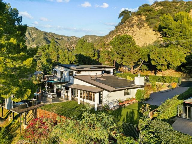 5481 Ocean View Boulevard, La Canada Flintridge, CA 91011