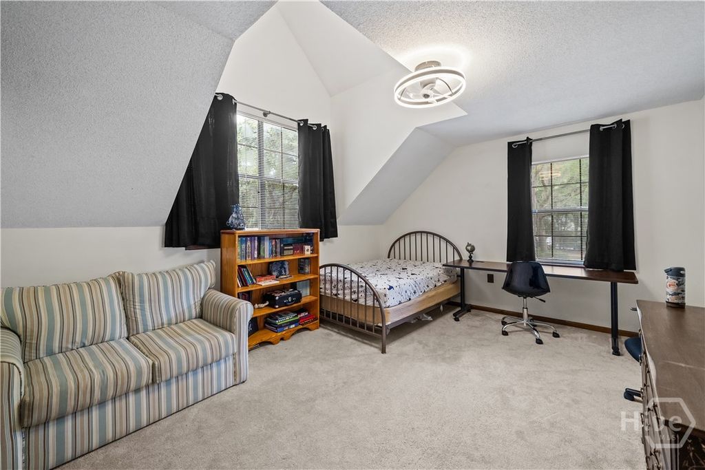 Image 31 of property listing at 121 Oak Creek Court, Richmond Hill, GA 31324