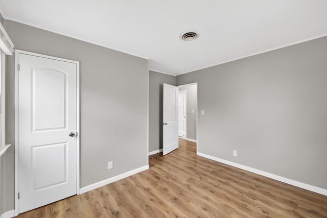 4493 Saint Ann Lane, Columbus, OH 43213