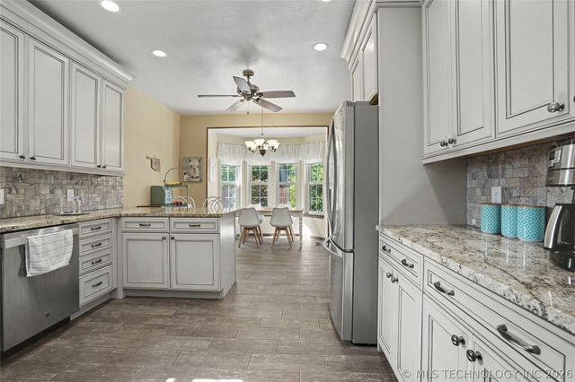9200 E 113th Street S, Bixby, OK 74008