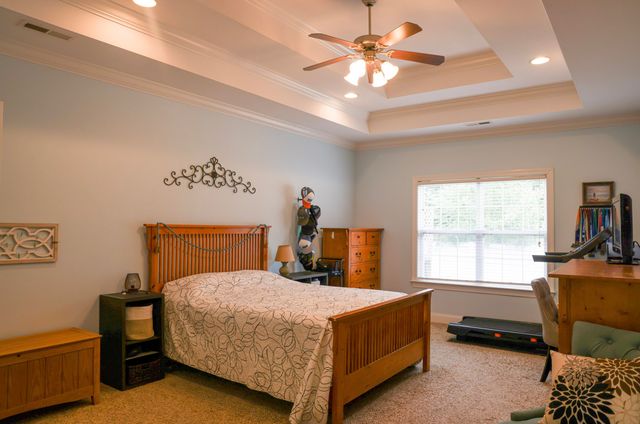 1008 Grey Oaks Lane, Chattanooga, TN 37421