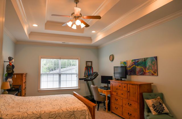 1008 Grey Oaks Lane, Chattanooga, TN 37421