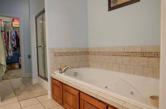 1008 Grey Oaks Lane, Chattanooga, TN 37421