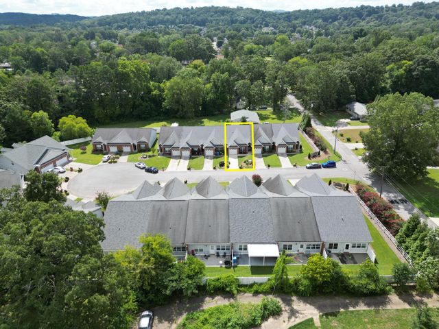 1008 Grey Oaks Lane, Chattanooga, TN 37421