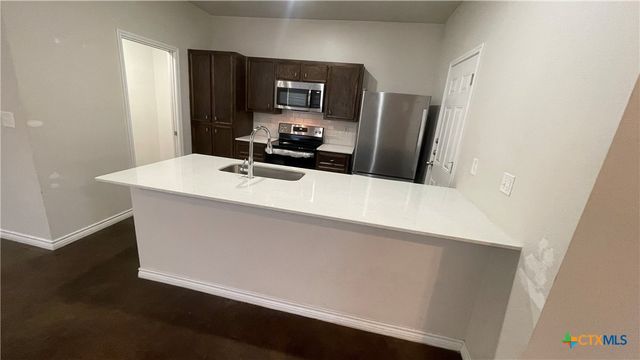 202 Lowes Boulevard A, Killeen, TX 76542