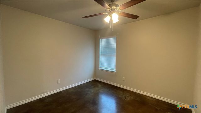 202 Lowes Boulevard A, Killeen, TX 76542