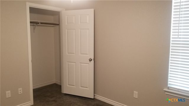 202 Lowes Boulevard A, Killeen, TX 76542