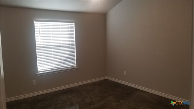 202 Lowes Boulevard A, Killeen, TX 76542