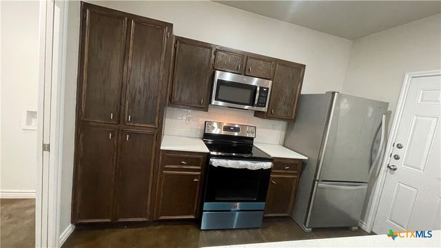 202 Lowes Boulevard A, Killeen, TX 76542