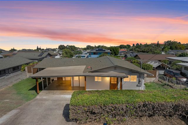 81 Kumano Dr, Pukalani, HI 96768