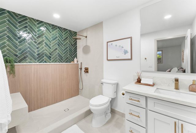 81 Kumano Dr, Pukalani, HI 96768