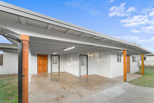 81 Kumano Dr, Pukalani, HI 96768