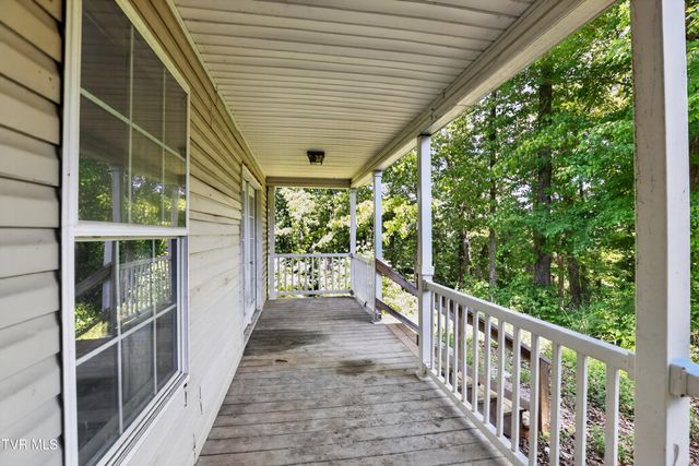 109 Daniel Lane, Elizabethton, TN 37643