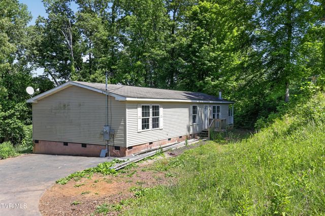 109 Daniel Lane, Elizabethton, TN 37643