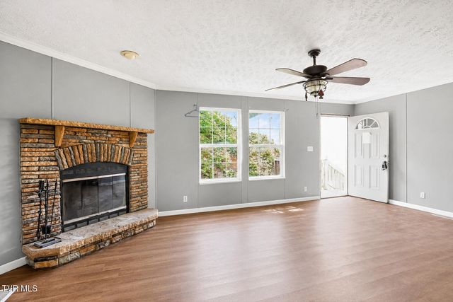 109 Daniel Lane, Elizabethton, TN 37643