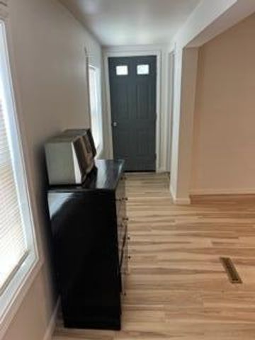 130 N 11th Street, Newark, OH 43055