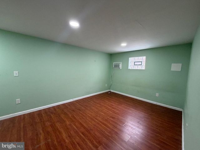 225 WINGATE RD, Upper Darby, PA 19082