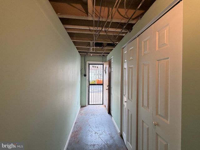 225 WINGATE RD, Upper Darby, PA 19082