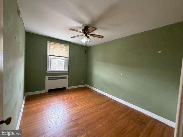 225 WINGATE RD, Upper Darby, PA 19082