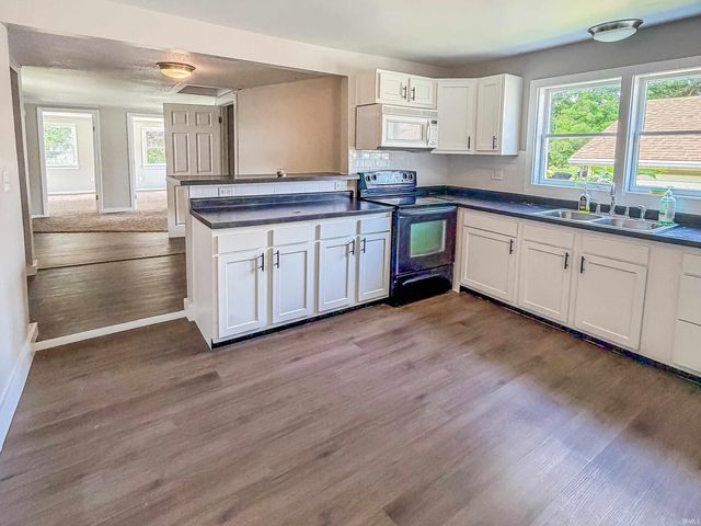 1165 London Street, Huntington, IN 46750