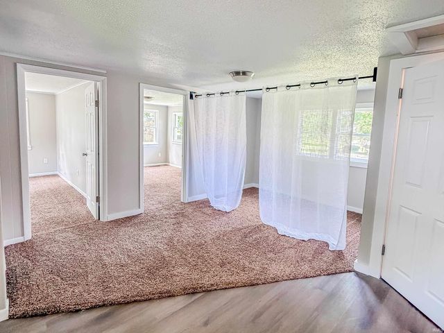1165 London Street, Huntington, IN 46750