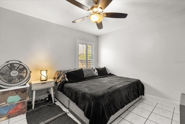 4021 EAGLE FEATHER DRIVE, Orlando, FL 32829