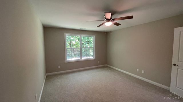 1021 Horseshoe Falls Drive, Lebanon, OH 45036