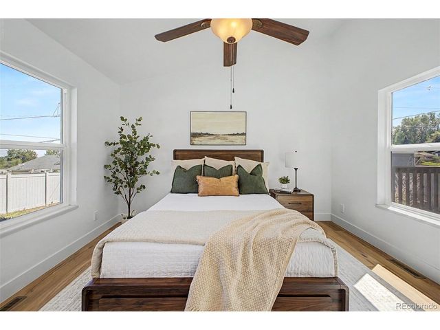 214 Poppy St, Golden, CO 80401