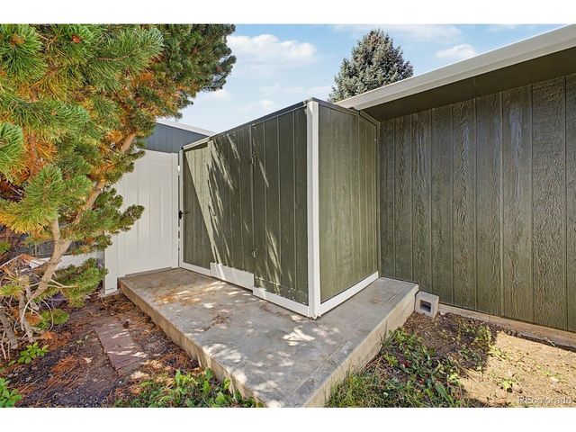 214 Poppy St, Golden, CO 80401