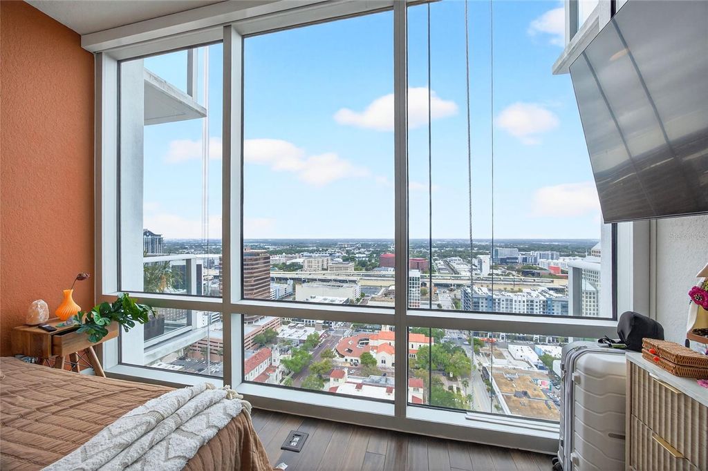 Image 18 of property listing at 150 E ROBINSON STREET 3106, Orlando, FL 32801
