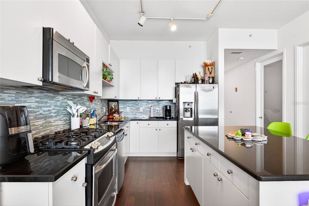 Image 30 of property listing at 150 E ROBINSON STREET 3106, Orlando, FL 32801