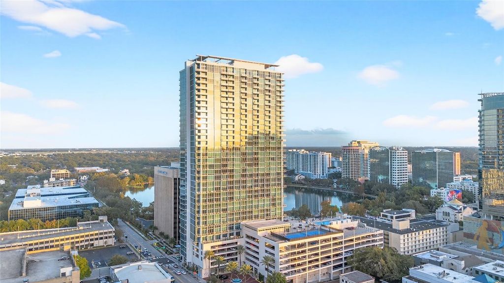 Image 4 of property listing at 150 E ROBINSON STREET 3106, Orlando, FL 32801