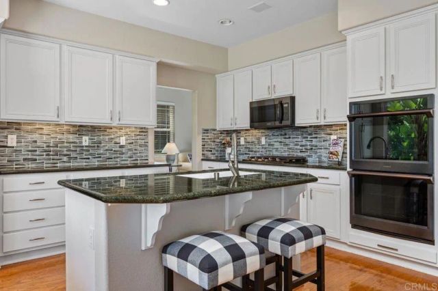 2865 Rancho Rio Chico, Carlsbad, CA 92009