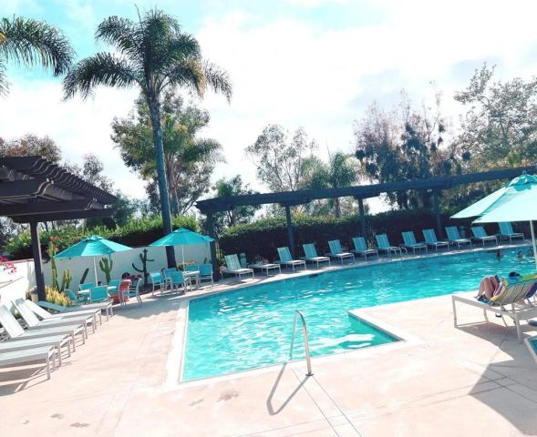 2865 Rancho Rio Chico, Carlsbad, CA 92009