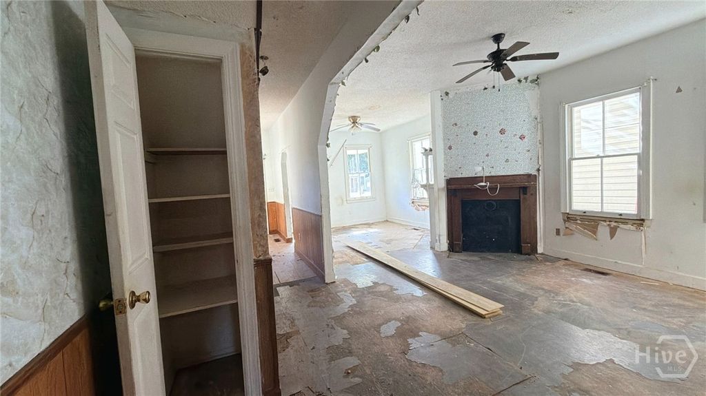 Image 12 of property listing at 1707 Le Grand Street, Savannah, GA 31401