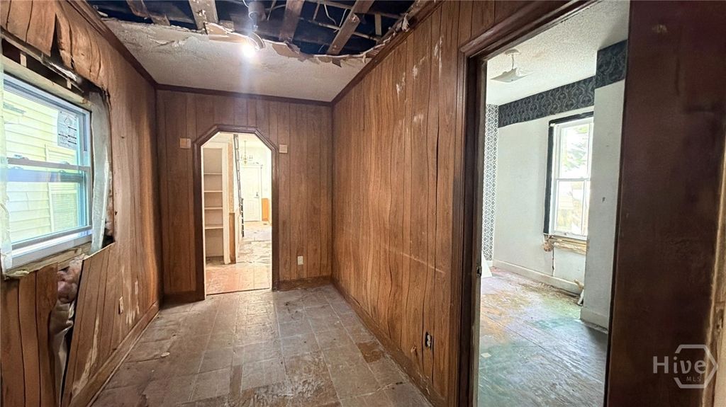 Image 16 of property listing at 1707 Le Grand Street, Savannah, GA 31401