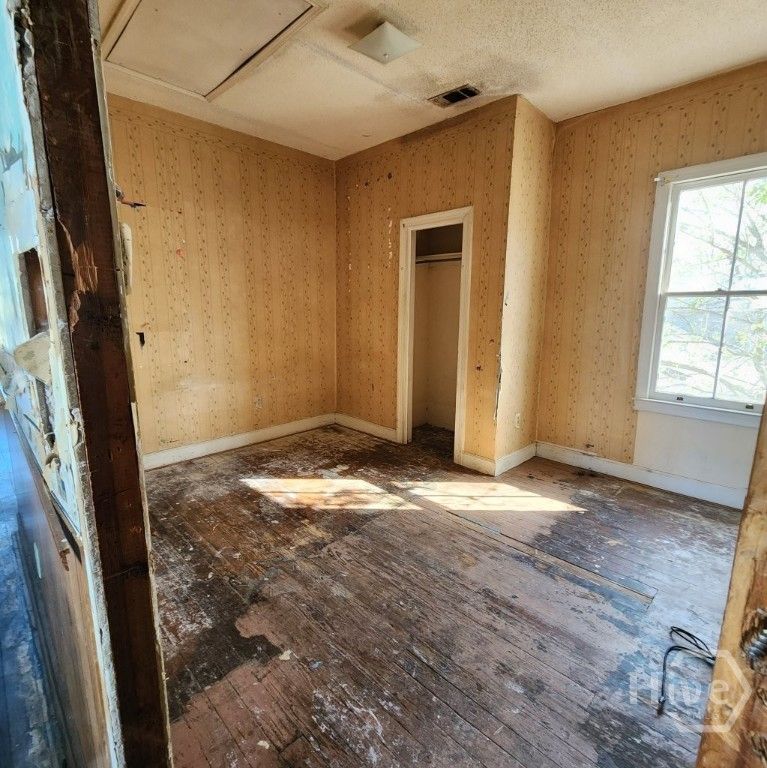 Image 25 of property listing at 1707 Le Grand Street, Savannah, GA 31401