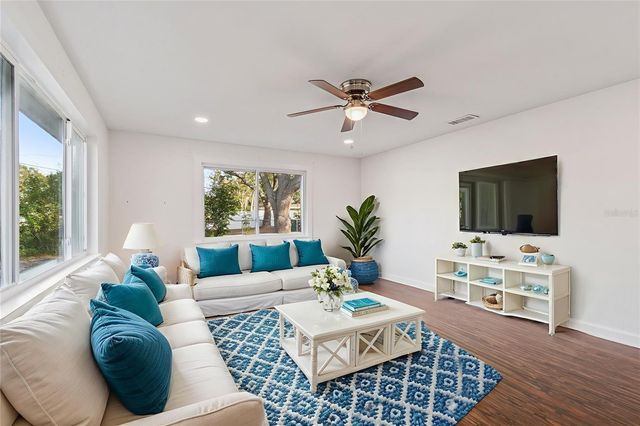 14744 SUNSET DRIVE, Largo, FL 33774