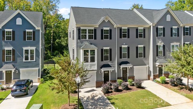 4113 Edenborn Lane, Charlotte, NC 28208