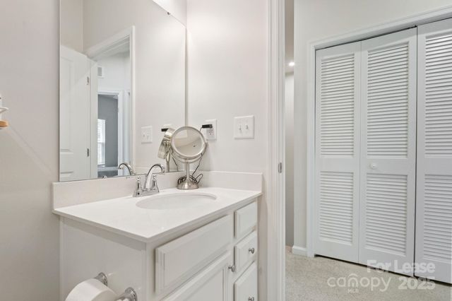 4113 Edenborn Lane, Charlotte, NC 28208