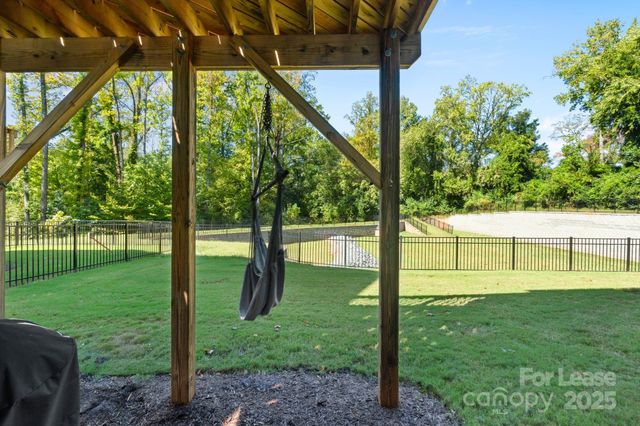 4113 Edenborn Lane, Charlotte, NC 28208