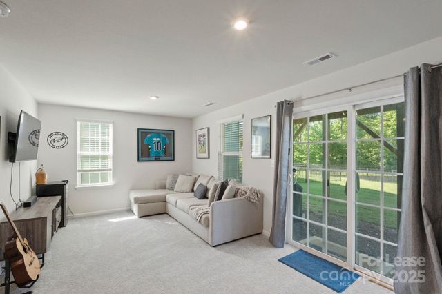 4113 Edenborn Lane, Charlotte, NC 28208