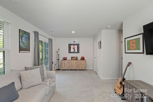 4113 Edenborn Lane, Charlotte, NC 28208