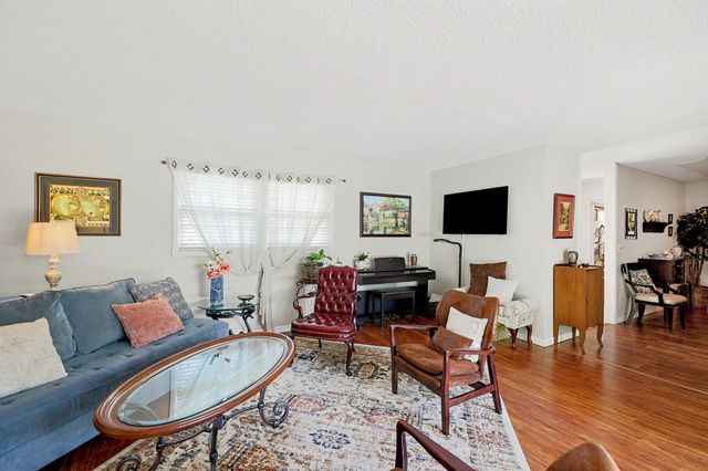 6202 E Beachy, Wichita, KS 67208