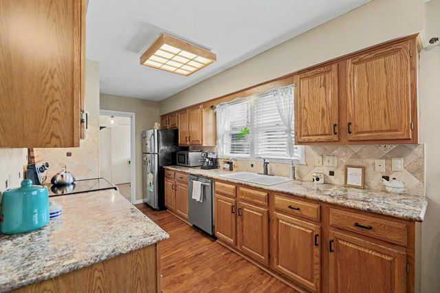 6202 E Beachy, Wichita, KS 67208