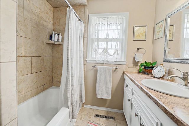 6202 E Beachy, Wichita, KS 67208